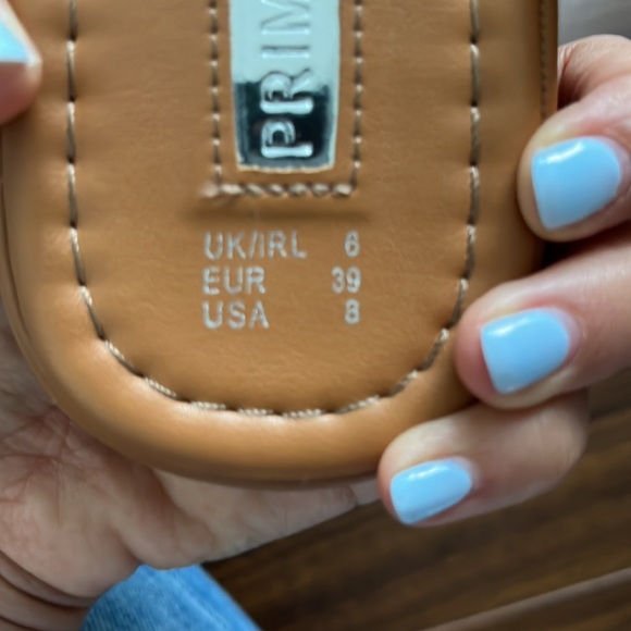 Trendy H-design sandals - Picture 6 of 6